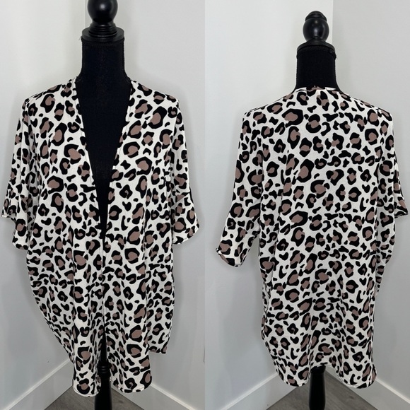 BiBi Sweaters - BiBi Front Open Leopard Print Short Sleeve Cardigan (S)